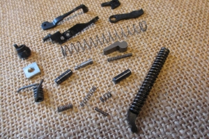 Pienoisrevolverin Holek 22lr osat