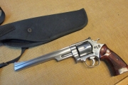 Smith&Wesson mod .629-1 .44mag 8" + kainalokotelo